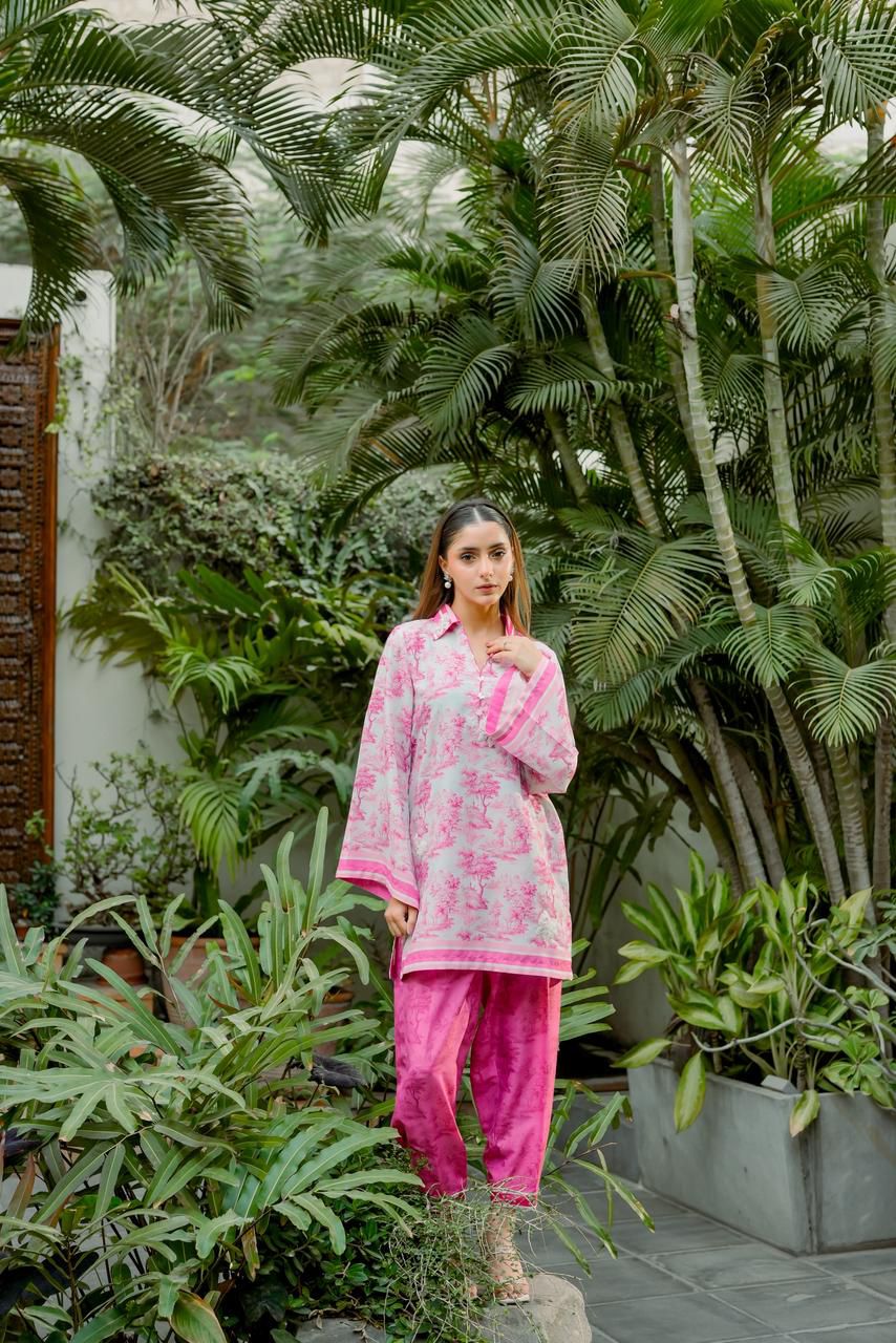 Winged Blush (Printed Blended Lawn)
